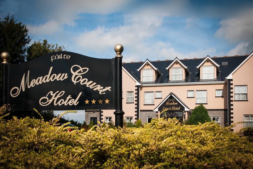 Meadow Court Hotel Loughrea Extérieur photo